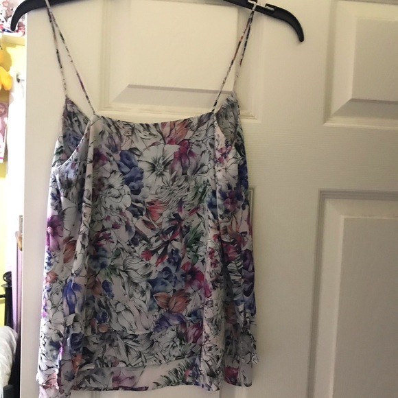 😻 3/$20 H & M top - Picture 2 of 5